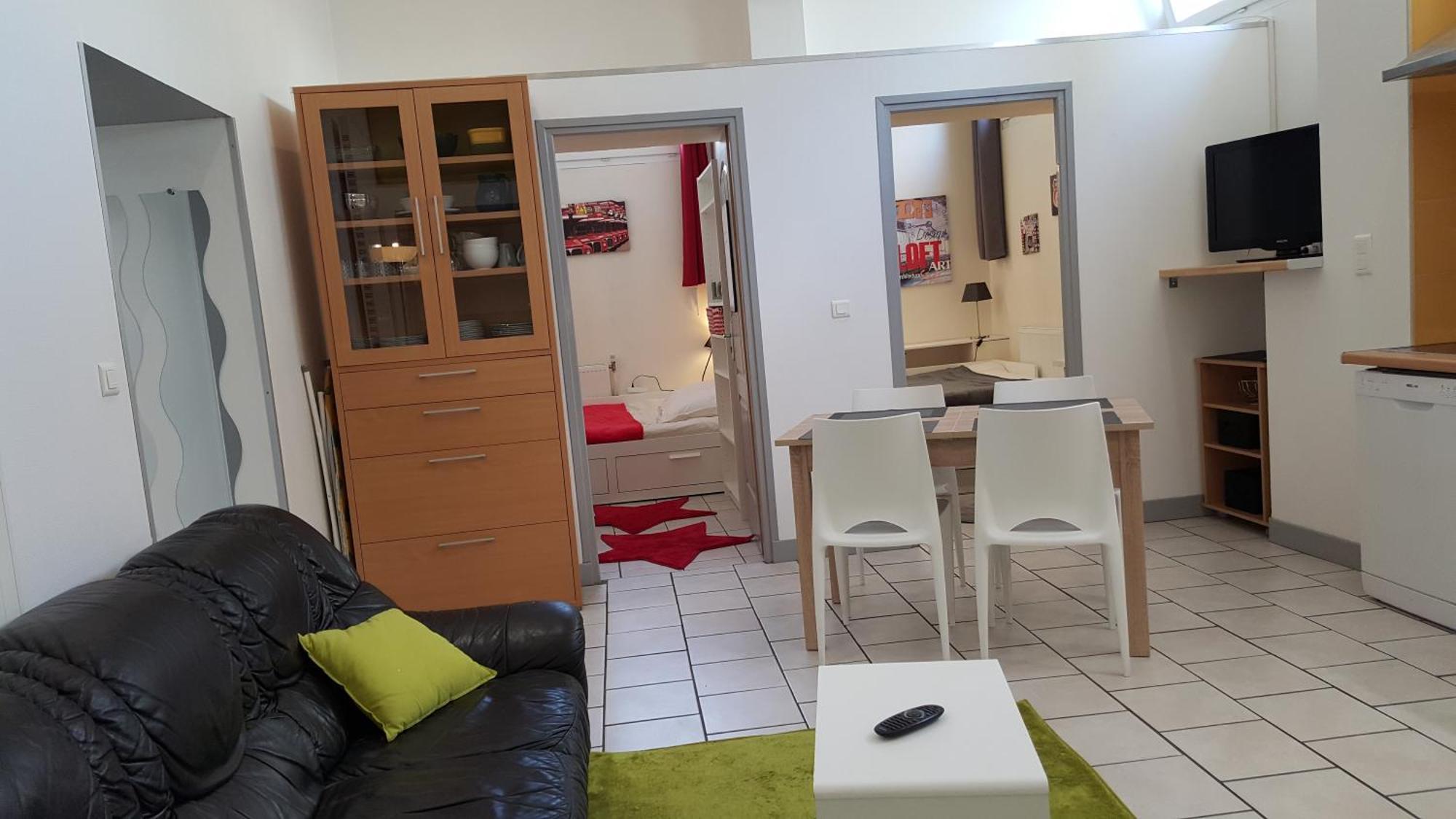 Le Souplex Apartment Troyes Bagian luar foto